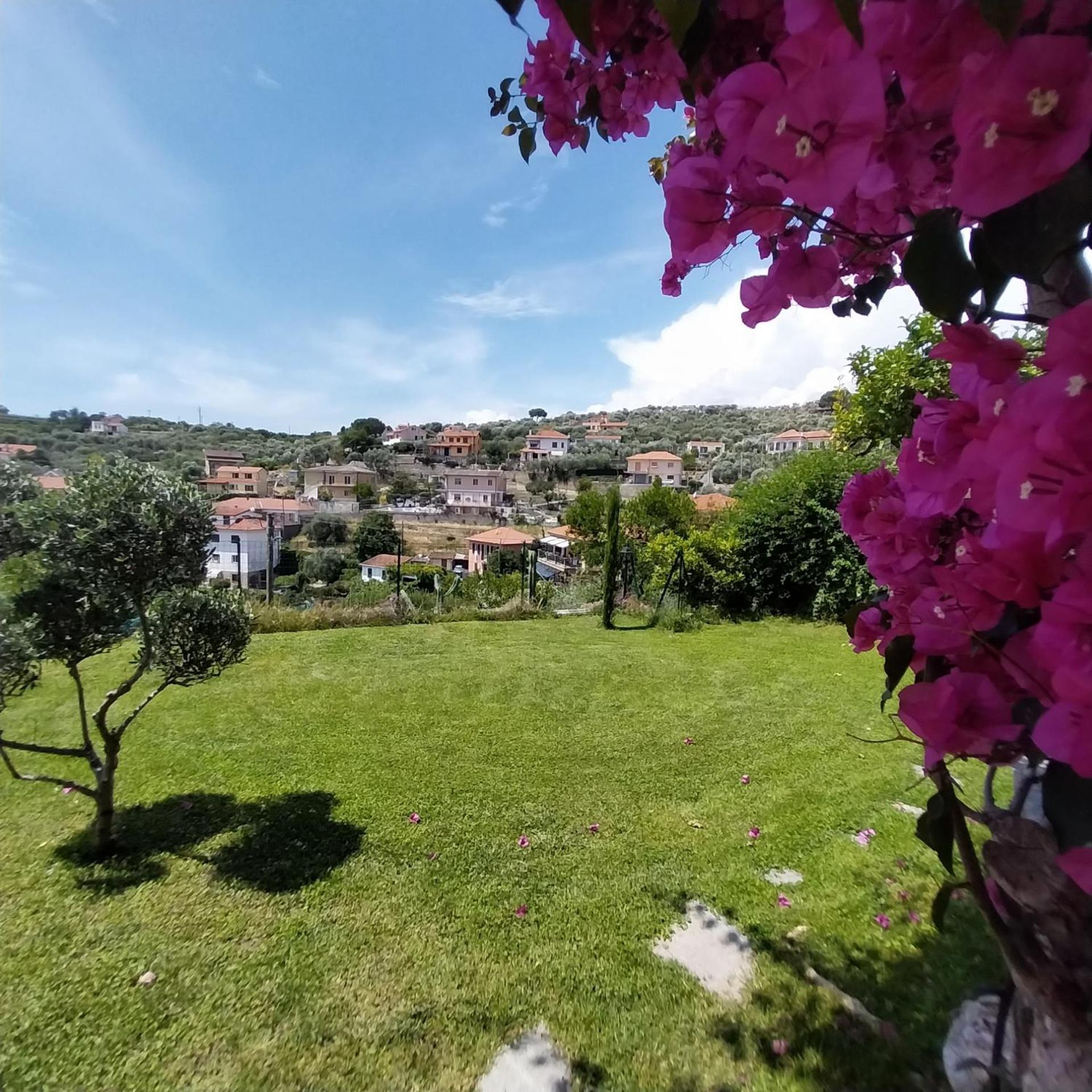 Villa Il Giardino Di Gio' Imperia Exterior foto